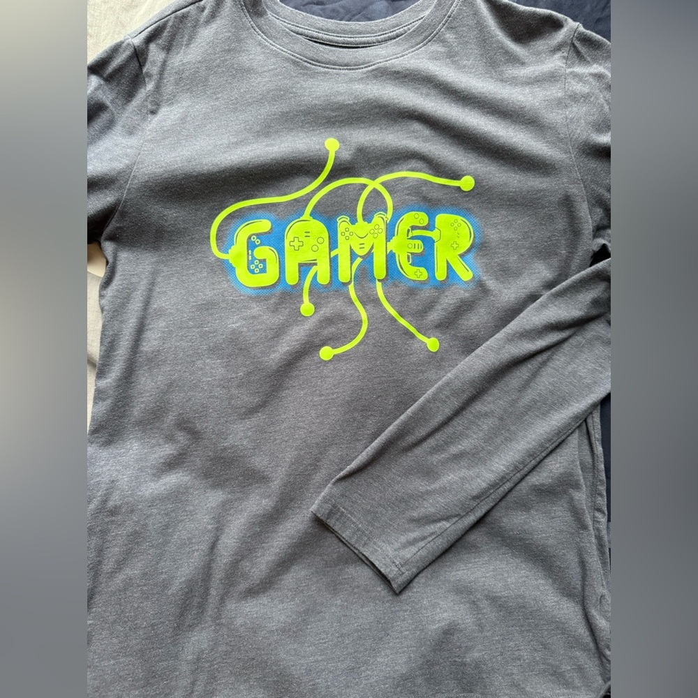 Cat & Jack boys gamer long sleeve tee. Size XL (16)